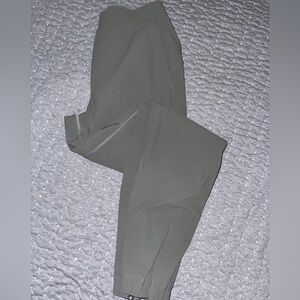 Women’s Lululemon Adapted State High-Rise Jogger